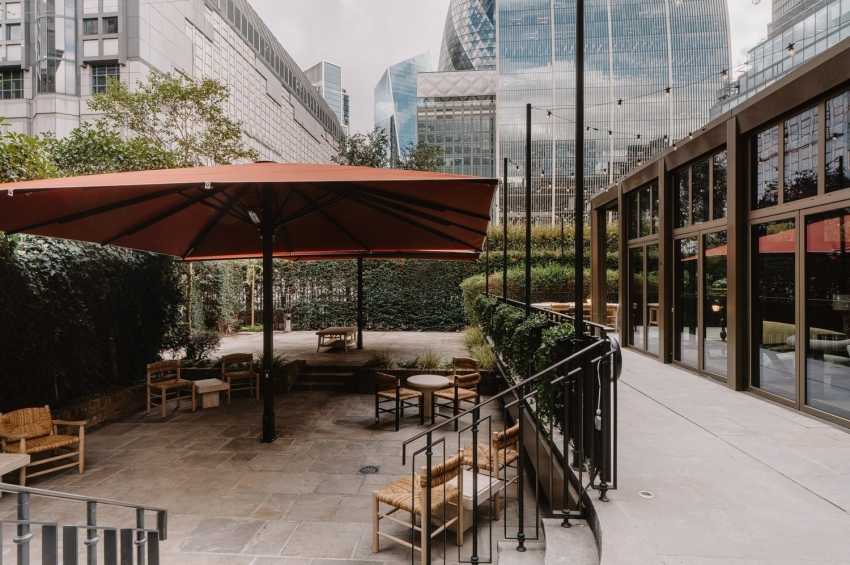 Sir Devonshire Square