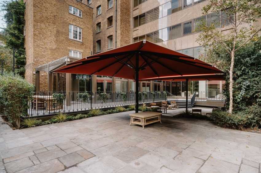 Sir Devonshire Square