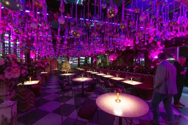 House Of Gods Hotel 