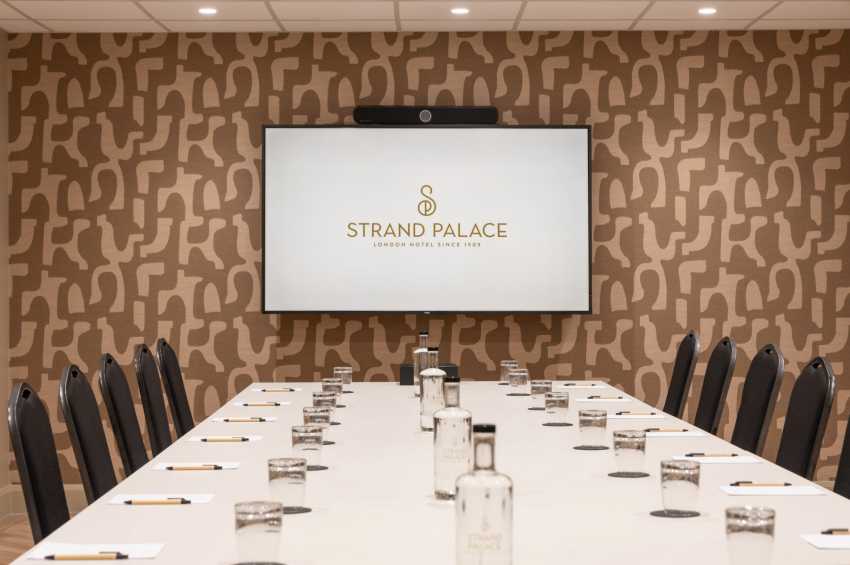 Strand Palace Hotel