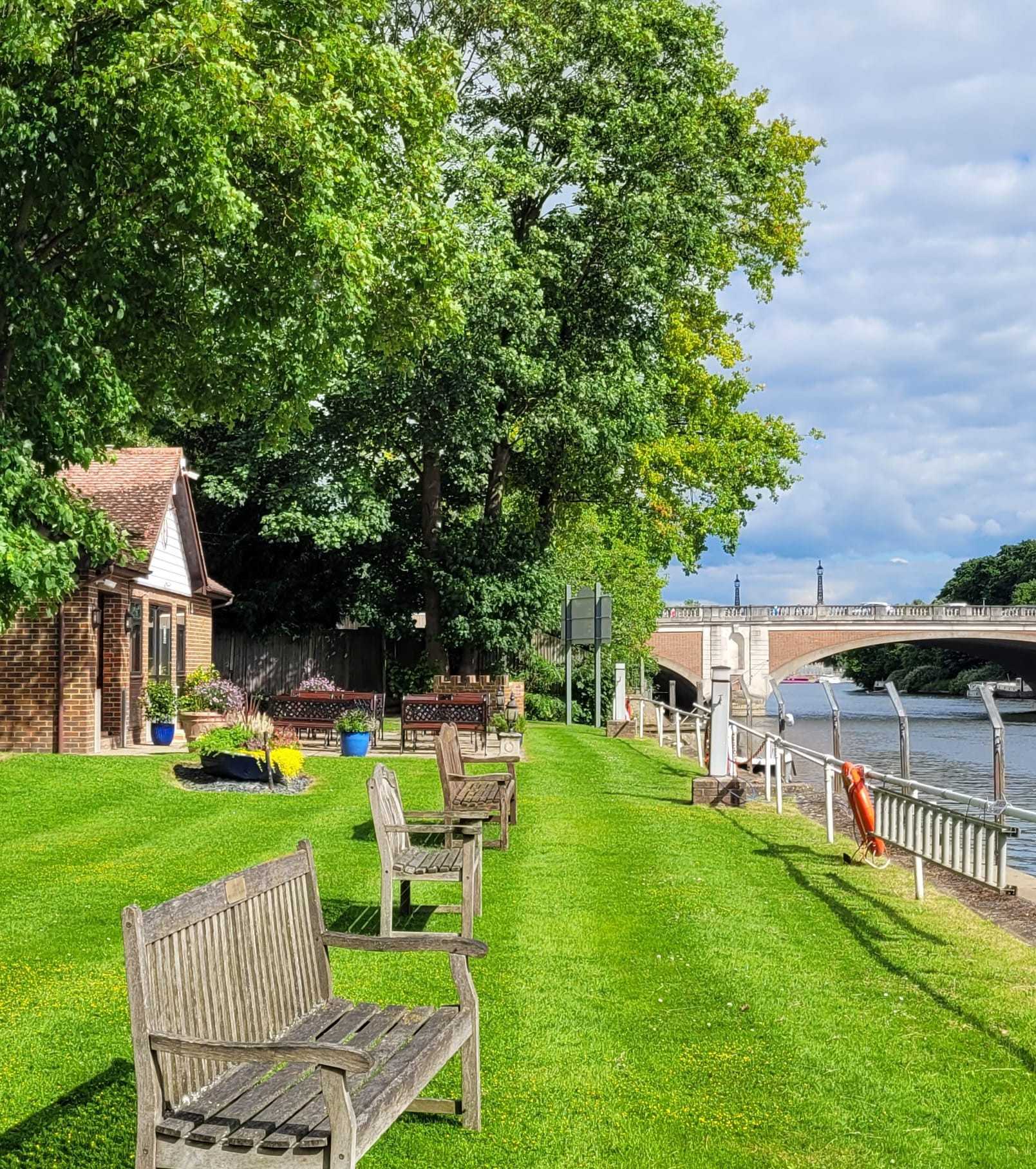 Riverside Bar