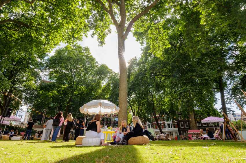 Charterhouse Square