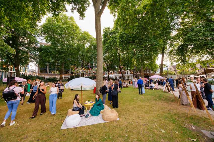 Charterhouse Square