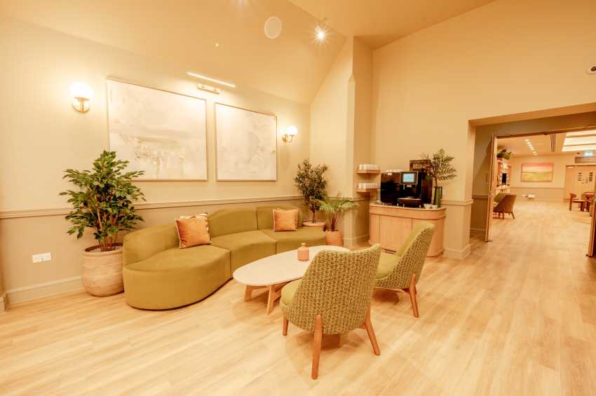 Strand Palace Hotel