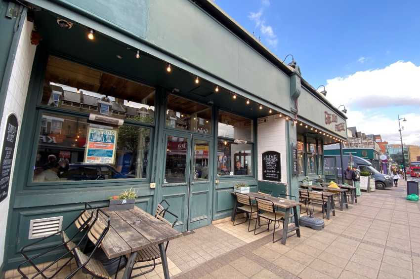 The Old Frizzle Wimbledon