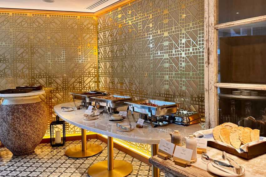 Lincoln Plaza London, Curio Collection by Hilton