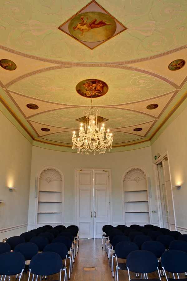 Fine Room 2