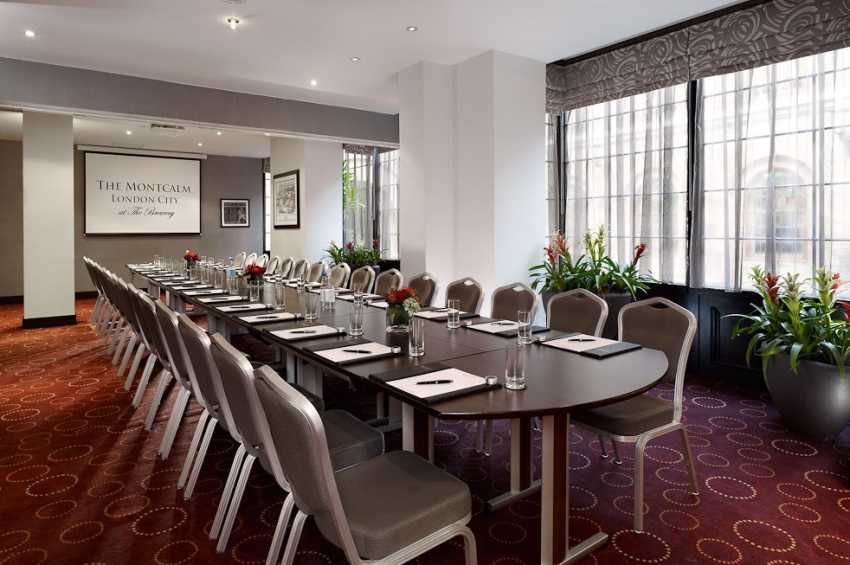 Samuel - Boardroom Style 