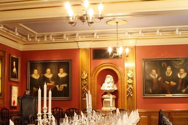 Court Room 