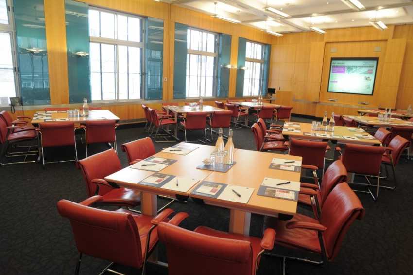 Conference venues in London: Broadway House