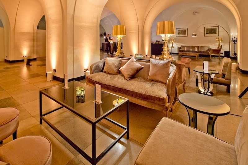 Party venues in London: Banqueting House