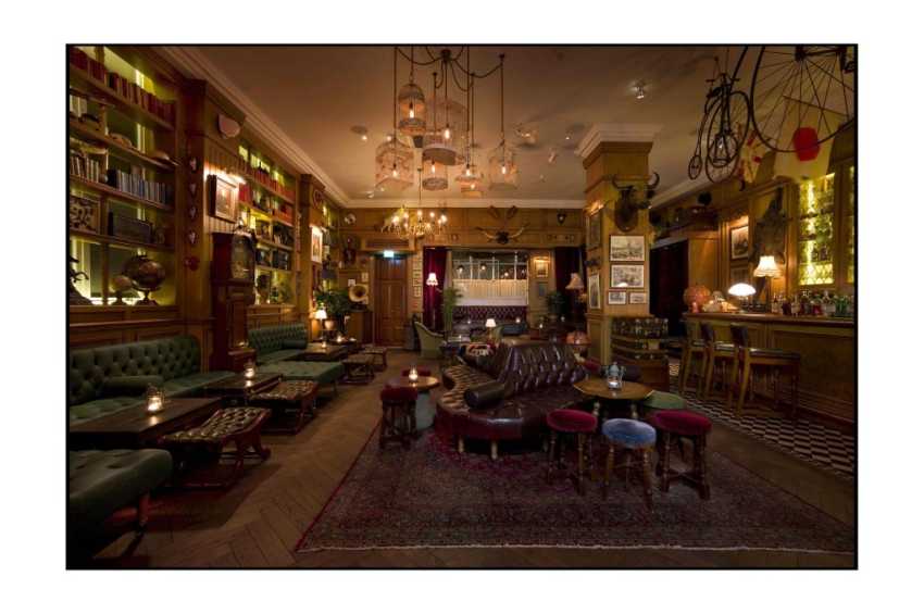 Christmas Party Venue in London : Mr. Foggs