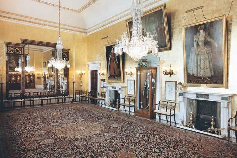 Christmas Party Venue in London : Armourers Hall