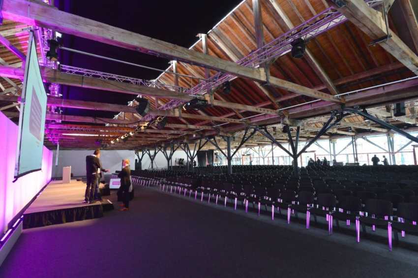 Christmas Party Venue in London : Tobacco Dock Venue LTD