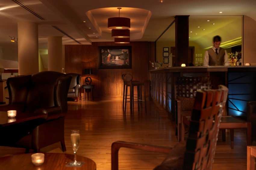 Bertie's Bar