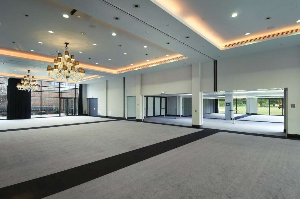 Entire view over the wide space of the Grand Syon Ballroom.