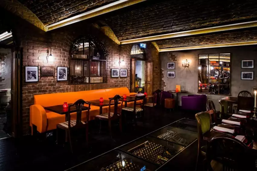 Party venues in London: Copa de Cava