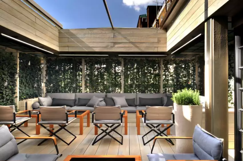 Party venues in London: The Hari