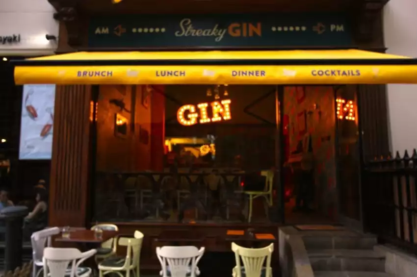 Party venues in London: Streaky Gin Party venues in London: Streaky Gin