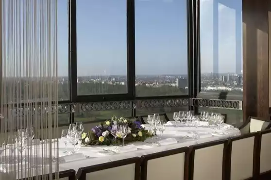 Conference venues in London: Hilton Park Lane Conference venues in London: Hilton Park Lane