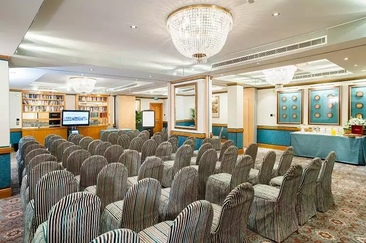 The Van Dyke Suite