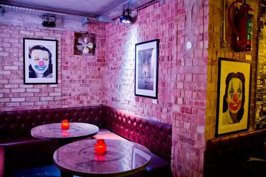Party venues in London: Canvas Bar Party venues in London: Canvas Bar