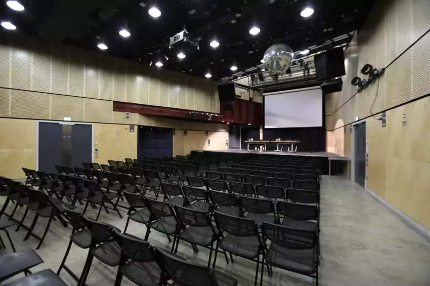 Conference venues in London: Saw Swee Hock Centre