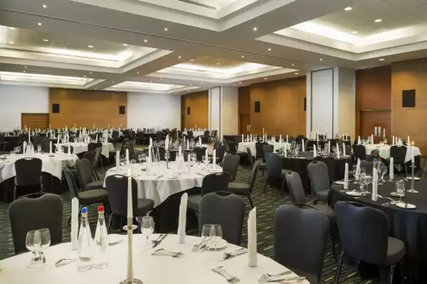 Radisson RED and Radisson Hotel & Conference Centre London Heathrow