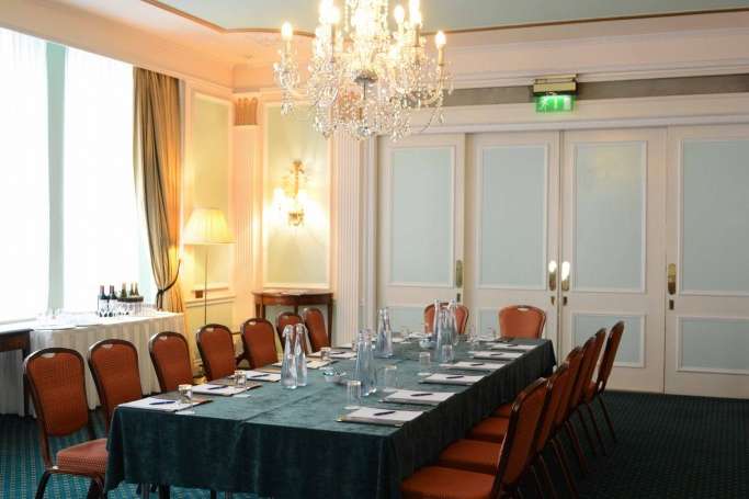 Christmas Party Venue in London : Army & Navy Club