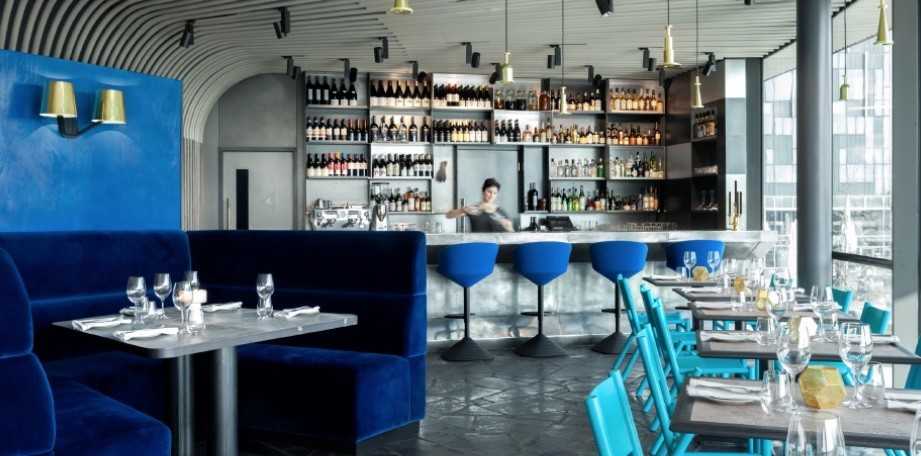 Restaurant/Bar