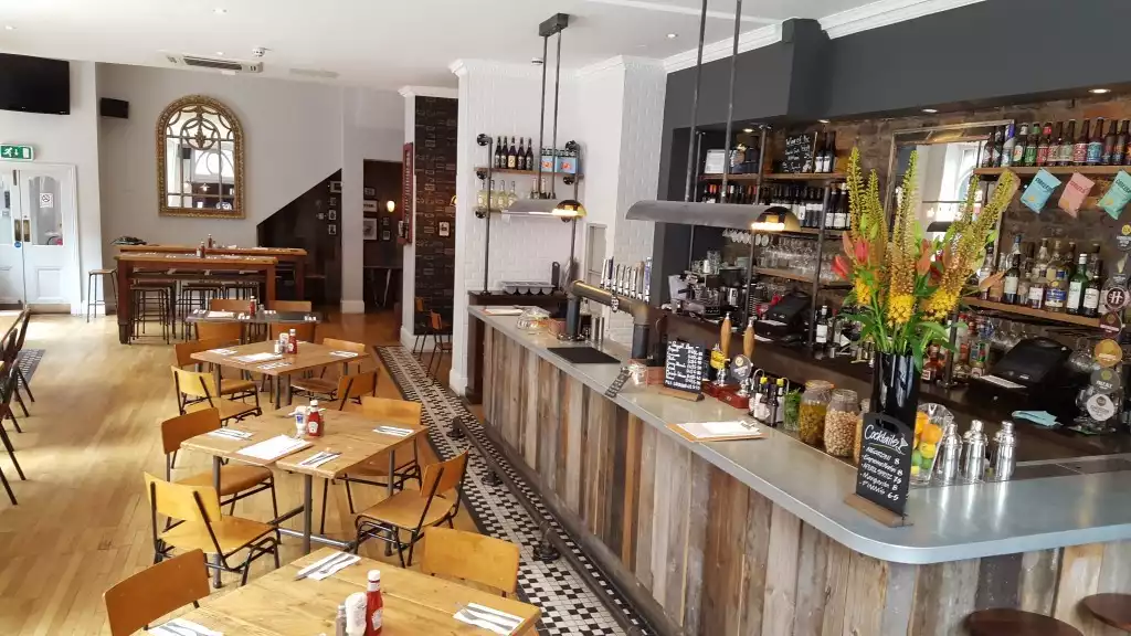 Main Bar