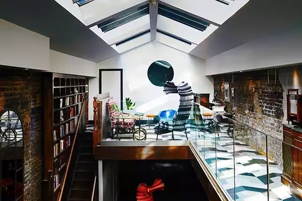 Party venues in London: Lib-rary