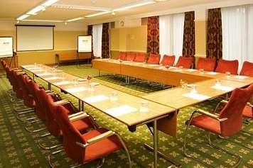 Conference venues in London: Heathrow Windsor Marriott Hotel