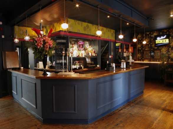Grand Union, Camden