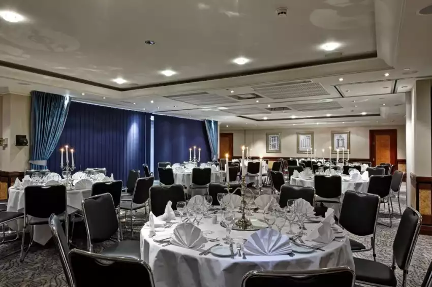 Conference venues in London: Leonardo Royal Hotel London City