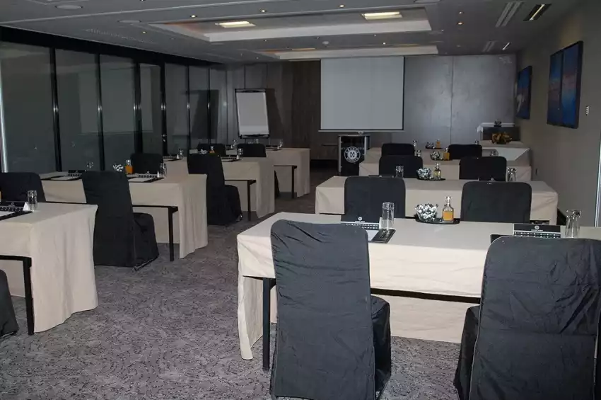 Conference venues in London: Leonardo Royal St Paul's