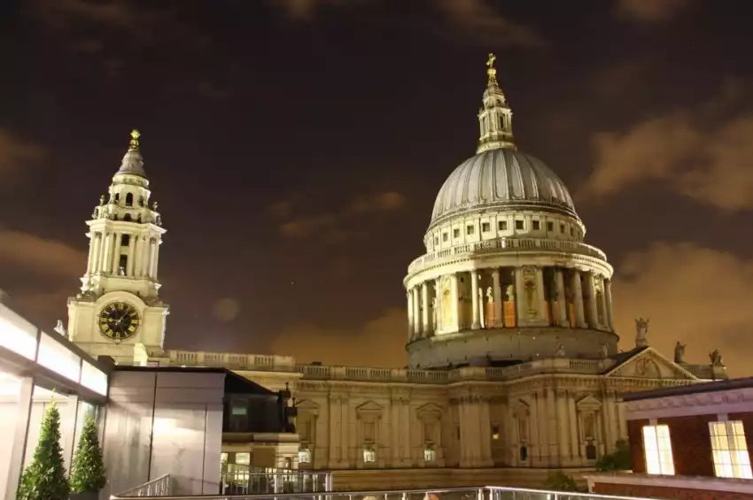 Conference venues in London: Leonardo Royal St Paul's