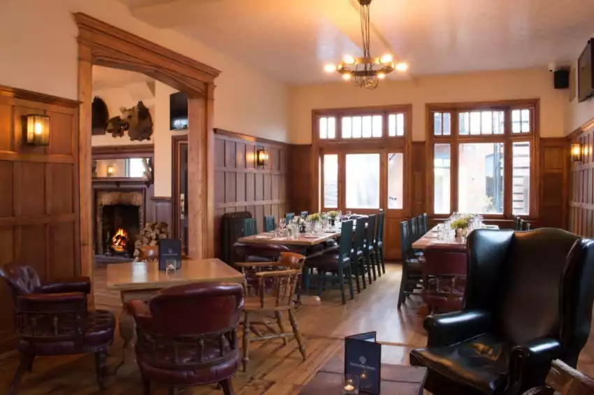 Party venues in London: Ealing Park Tavern