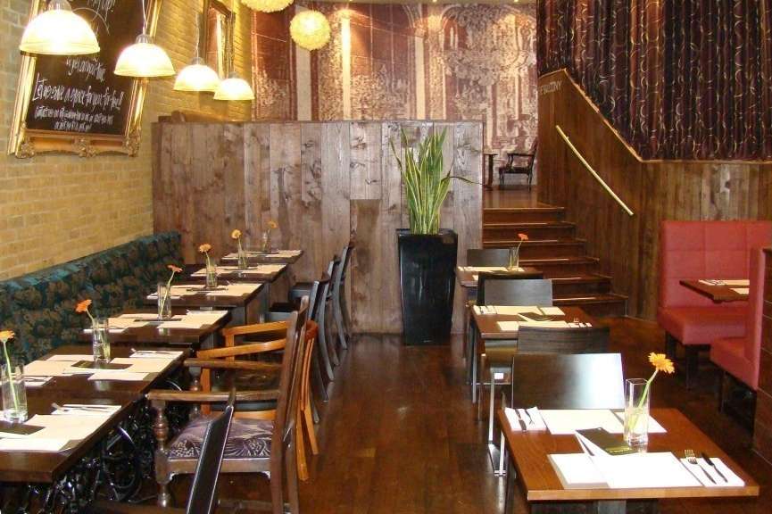 Party venues in London: Slug and Lettuce Aldgate