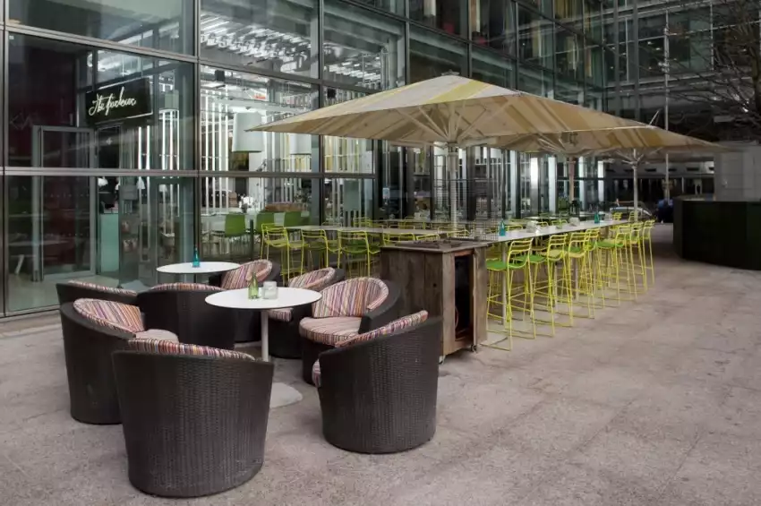 Party venues in London: The Parlour