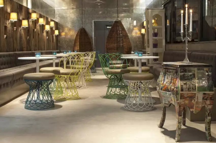 Party venues in London: The Parlour