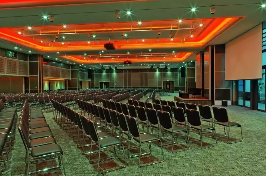 Conference venues in London: Leonardo Royal Hotel London Tower Bridge Conference venues in London: Leonardo Royal Hotel London Tower Bridge