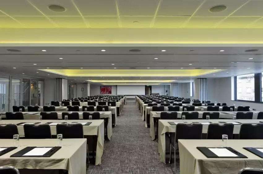 Conference venues in London: Leonardo Royal Hotel London Tower Bridge Conference venues in London: Leonardo Royal Hotel London Tower Bridge