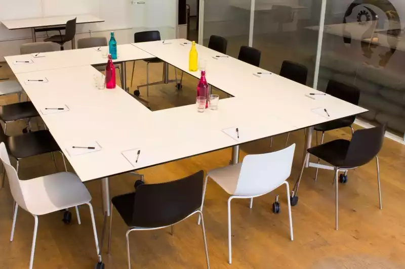 Party venues in London: Headrooms