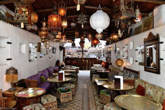 Momo Restaurant