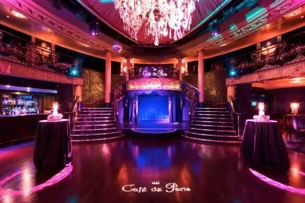 Cafe De Paris
