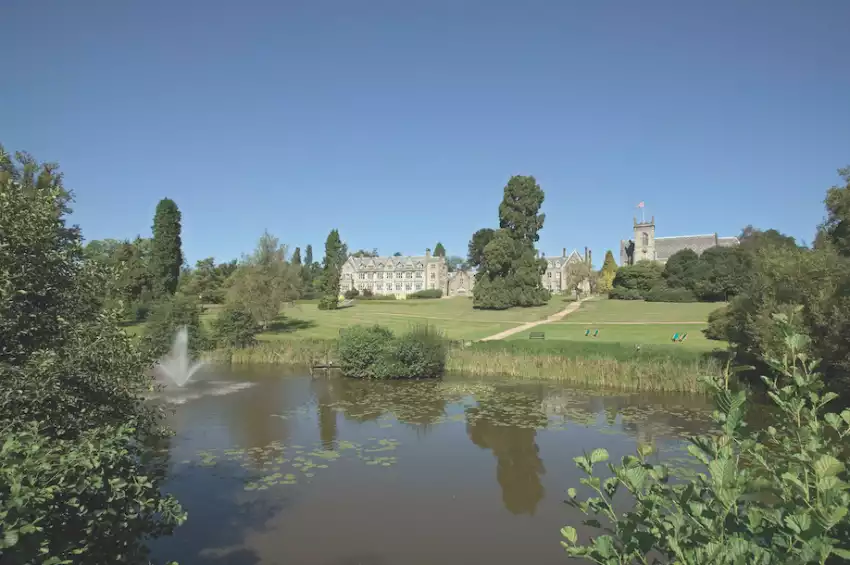 Conference venues in London: Ashdown Park Hotel and Country Club