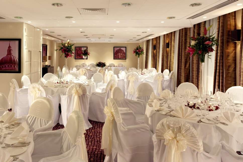 Conference venues in London: Crowne Plaza London Ealing