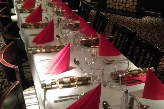 Party venues in London: Henrys Piccadilly