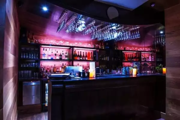 Encore Lounge